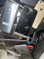 Lot of 10 pcs Assorted Smart Phone Cell Phones For Parts, Scrap or Gold Recovery