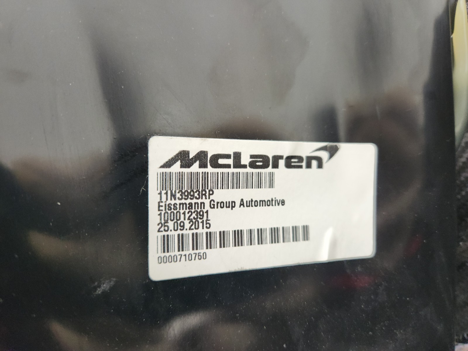 2015-2017 MCLAREN 675LT FRONT CENTER CONSOLE CUPHOLDER CARBON FIBER 3-PIECE OEM