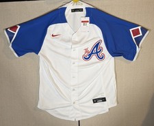 Ultimate Atlanta Braves Collector and Super Fan Gift Guide 48