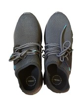 Vessi M11 Style Everyday Classic Sneaker All Black Sku: SHEOABM11. preowned