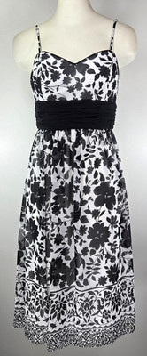 White House Black Market Dress - Size 6 - Black & White Floral -Removable Straps