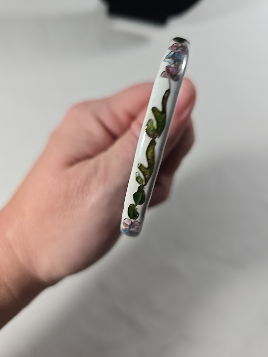 Vintage Cloisonne Bangle Stackable Bracelet White… - image 5