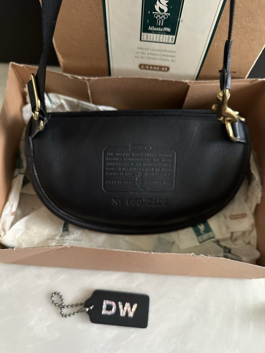 COACH VINTAGE LTD OLYMPIC ATLANTA 1996 BLACK LEATHER BELT BAG