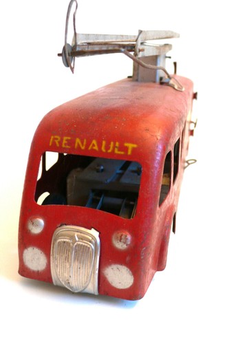 CIJ CAMION POMPIER ÉCHELLE RENAULT ANNÉES 50 Lg 26 cm ÉTAT DE JEU - Imagen 9 de 11