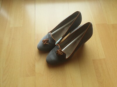 Damen Schuhe (Velours Leder) - Pumps - Uno Due Tre (Italienisch) - Grau Cognac
