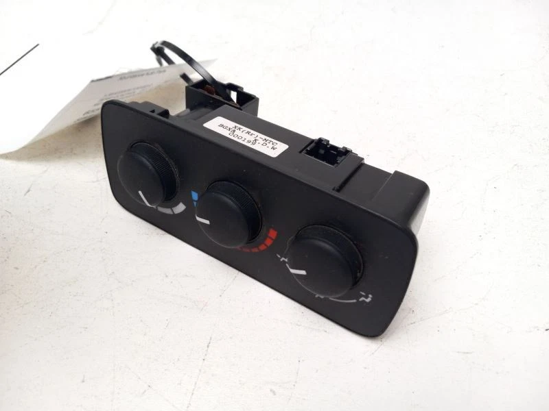 Jeep Commander 2006-2010 control de temperatura trasero OEM 44265 Foto 2 de 4