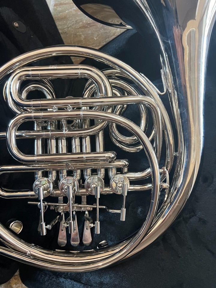 DOUBLE FRENCH HORN, SILVER, WITH HARD CASE AND MOUTHPIECE eBay