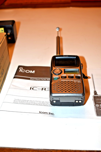 ICOM IC-R3 Communications Receiver - incredible wideband coverage Excellent cond - Zdjęcie 2 z 23