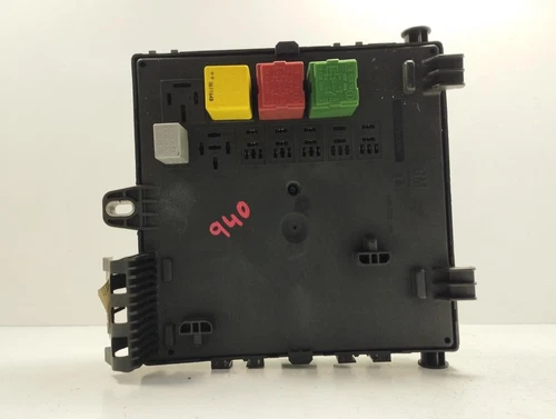 13205776 Caja Reles/Fusibles para OPEL VECTRA C BERLINA Cosmo 2006 188865 - Imagen 2 de 8