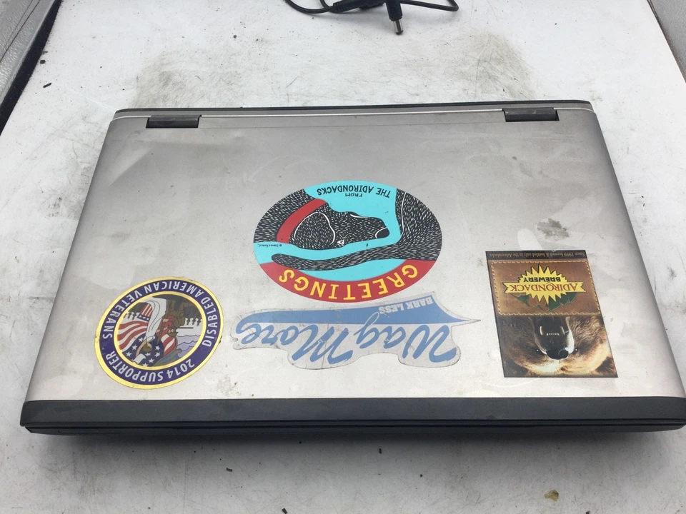 DELL VOSTRO 3550 - BOOTS TO BIOS - INTEL I3 2310M - 2GB RAM - 15" - READ DESC-BB - Image 4 of 4