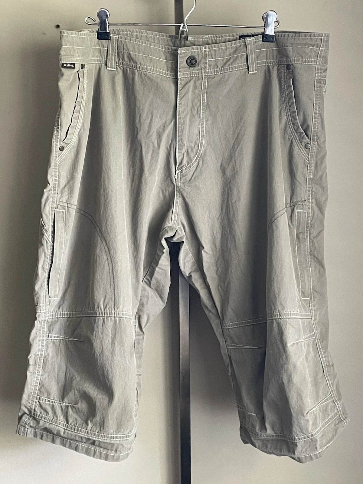 Kuhl Vintage Patina Dye Crag Series Long Shorts Hiking Cargo Outdoor Mens 38
Opens in a new window o