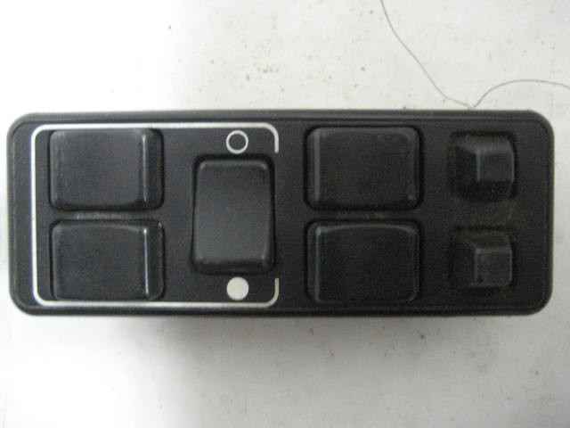 Volvo 740 1991 Power Window Switch OEM 50499