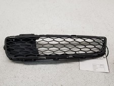 05-06 INFINITI G35 Sedan Lower Left Driver Grille OEM 62255AC700