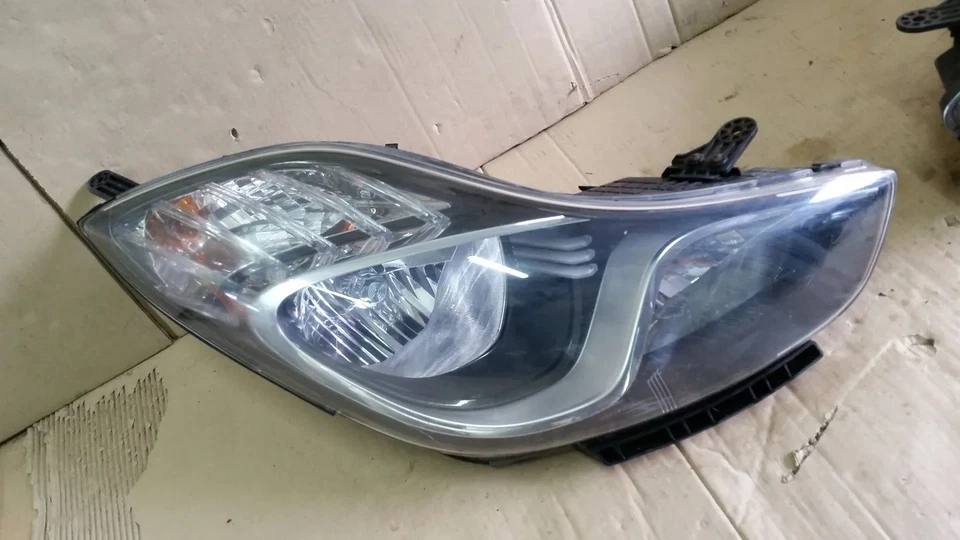 Frontscheinwerfer Hyundai I20 921024P500 Ein Stück (Rechts oder Links) Headlight - Bild 2 von 4