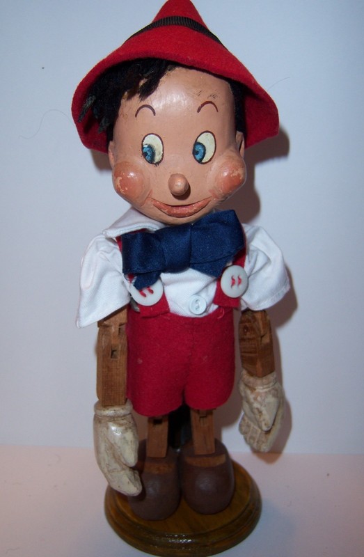 Rare Early Disney PINOCCHIO DOLL wooden hand carved prototype, shoulders damaged