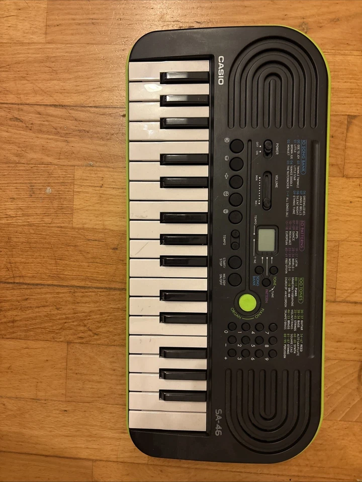 Casio SA-46 Mini Elektronisches Keyboard, Batterienbetrieben Oder Mit Adapter - Bild 2 von 2