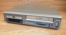  FOR PARTS Genuine Hitachi DV-PF2U DVD / VCR Combo Hi-Fi Stereo Player READ 