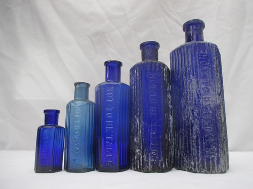 STUNNING SET OF COBALT BLUE VINTAGE ANTIQUE OLD POISON BOTTLES CHEMIST MEDICINE - Picture 4 of 5