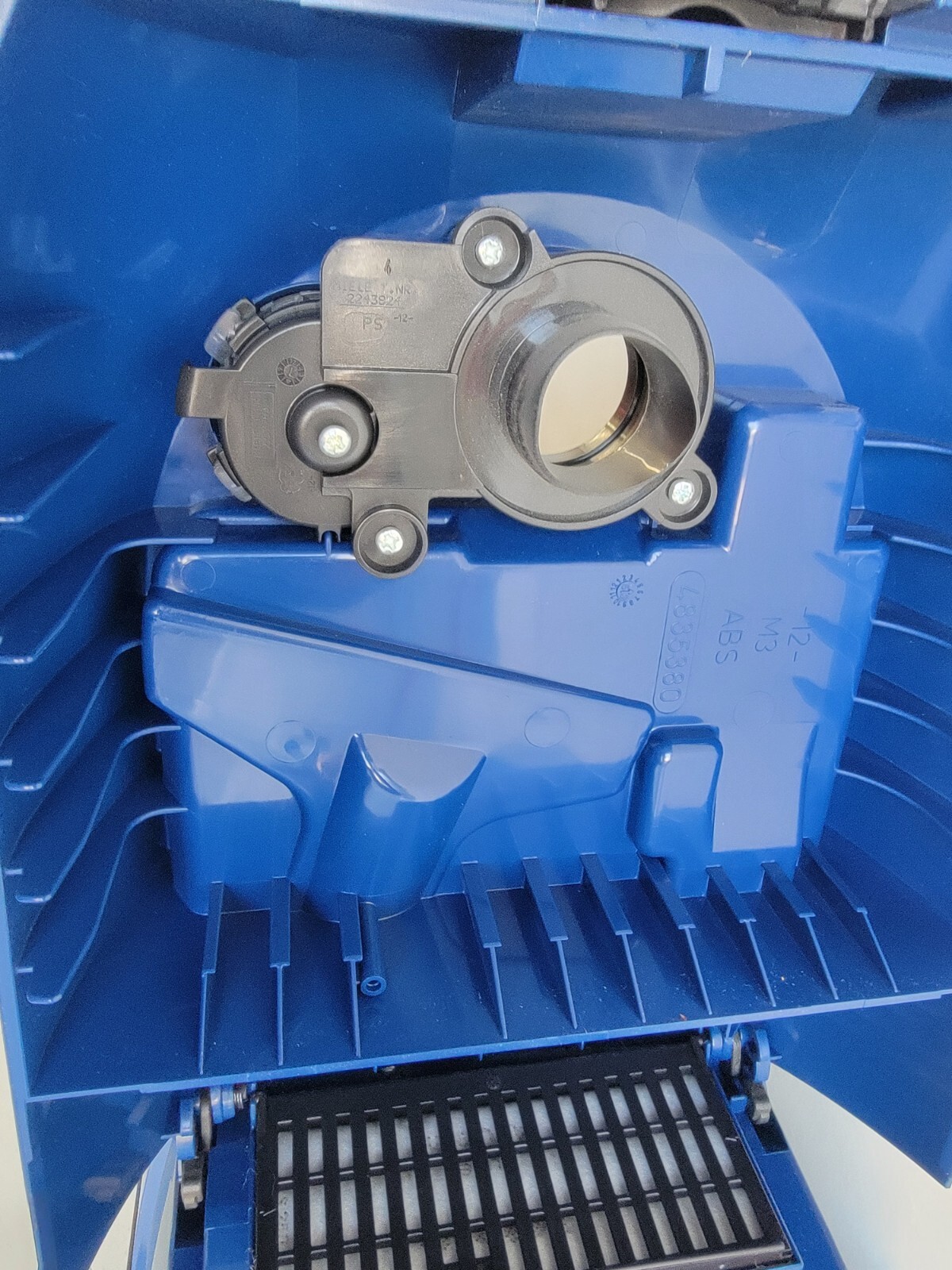 Miele Plus Canister Vacuum Cleaner S251i w/Electro Plus Powerhead Extra Bags eBay