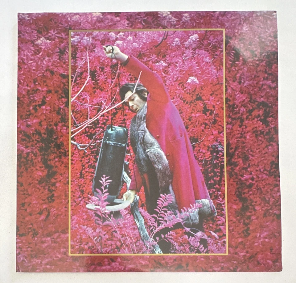 Captian Beefheart & His Magic Band Grow Fins Vol 1 Vinyl Ltd Edition NM / NM - Image 2 of 4