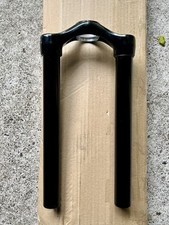 Marzocchi Bomber Z2  27.5 crown / stanchions assembly - BRAND NEW (never ridden)