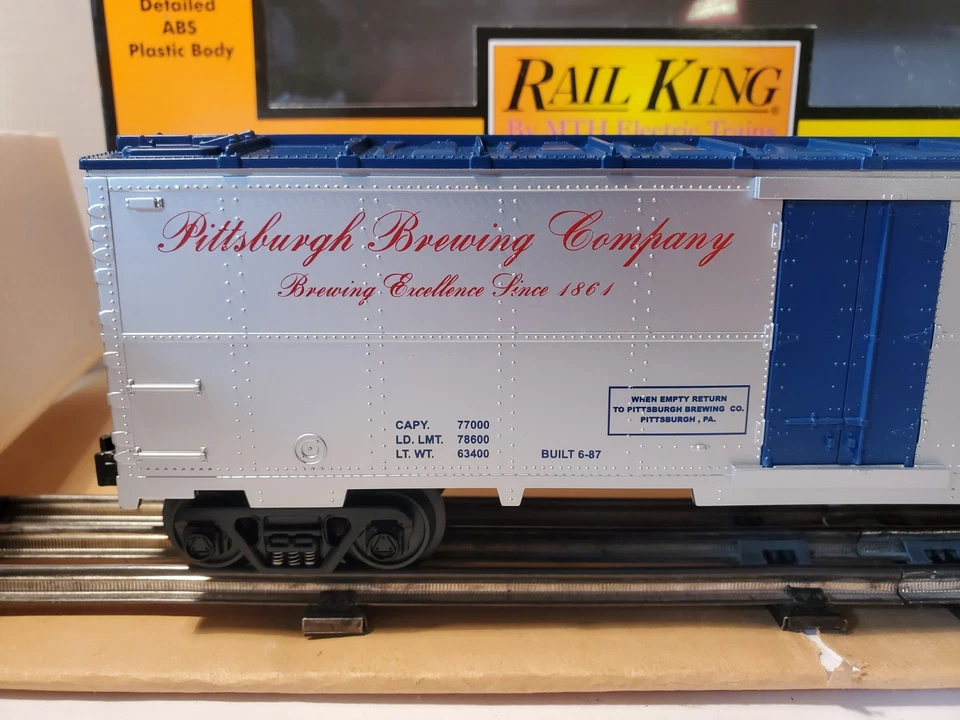 MTH Rail King 30-7853 Old German Beer Modern Reefer Car O Gauge Pittsburgh New - Image 3 of 4