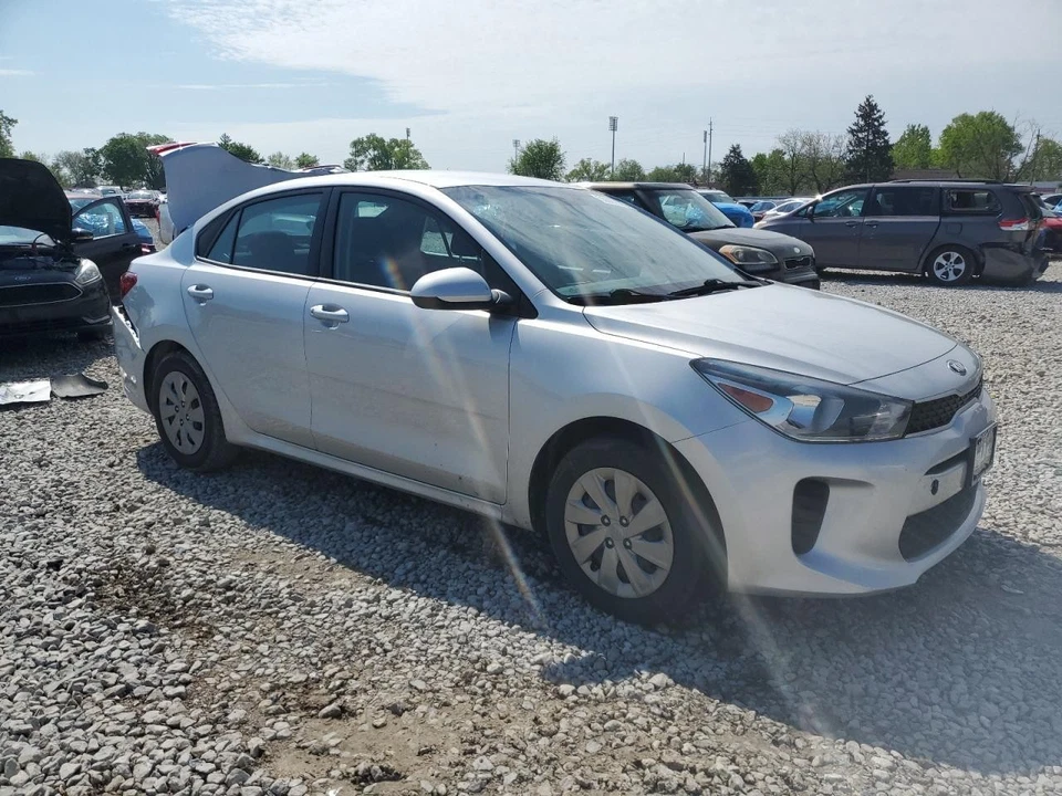 Conjunto de filtro de aire usado se adapta a: Kia Rio 2020 grado A Foto 4 de 4