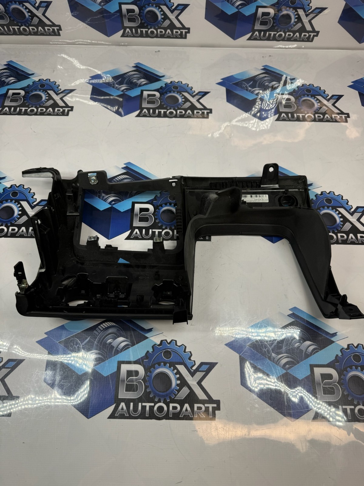 2014-2019 MASERATI GHIBLI S M157 TRIM COVER PANEL KNEE DASHBOARD LOWER LEFT OEM
