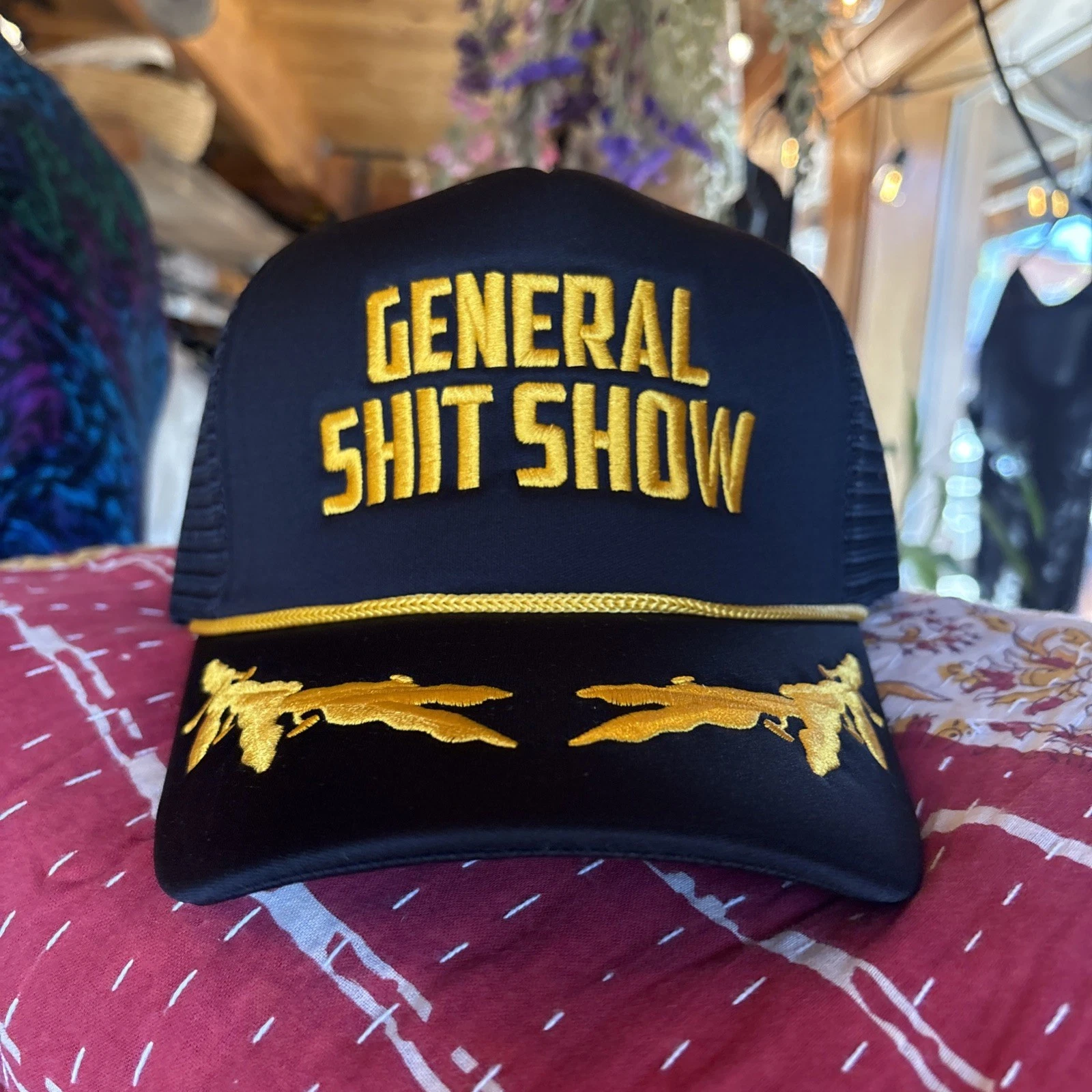 GENERAL Sh'&* SHOW HAT BLACK/ YELLOW