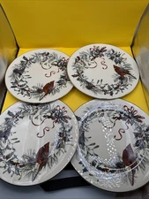 Set Of 4 Lenox Winter Greetings Dinner Plates Cardinals 