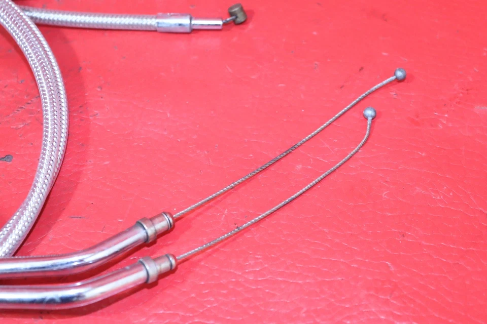 2009 HARLEY-DAVIDSON SPORTSTER 1200 NIGHTSTER XL1200N THROTTLE CABLES CABLE SET - Image 3 of 4