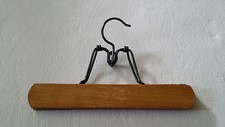 Wooden Hanger Vitage