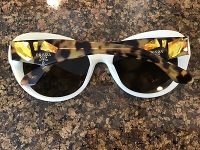 PRADA VOICE 26Q Cat Eye Sunglasses Havana White Yellow  display picture 3