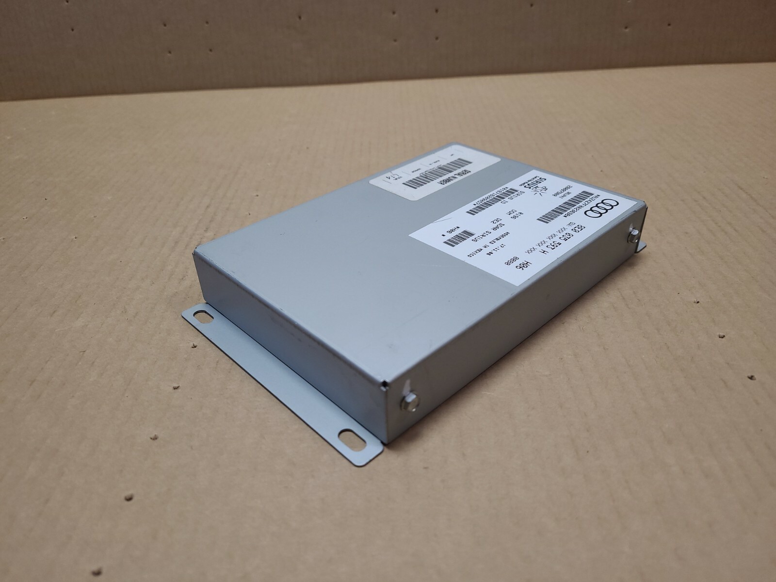 2012 LAMBORGHINI GALLARDO LP560-4 OEM SIRIUS SATTELITE RECEIVER MODULE 8E0035593