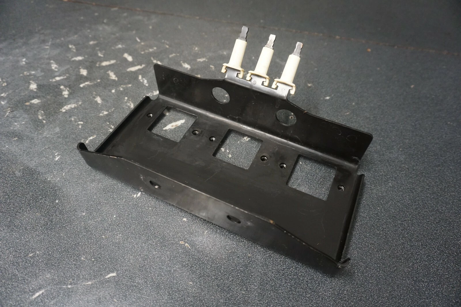 2000-2001 STX DI 1100 Kawasaki Jetski OEM Ignitiion System Coil Mount Bracket