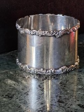 Antique Victorian Napkin Ring Bird Berries Leaf Scroll Edge Sterling Silver