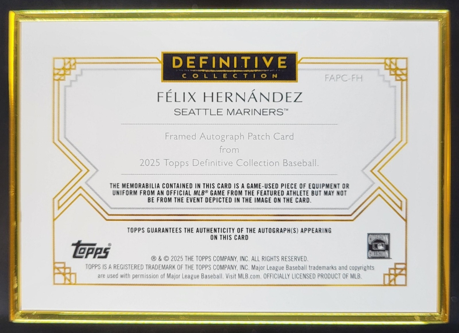 2025 Topps Definitive Collection Felix Hernandez Framed Auto Patch Black /10 RM5 view 2