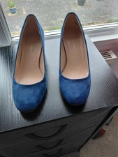 Lovely blue sude shoes from Dorothy Perkins, size 5