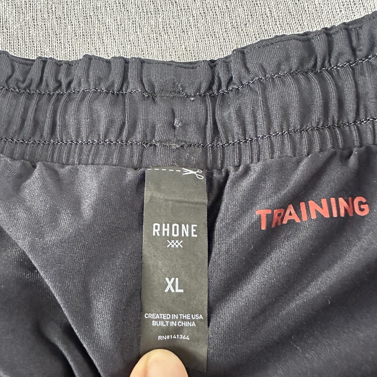 Rhone Versatility Shorts Mens XL Black Performance Outdoor Hiking 9" Run