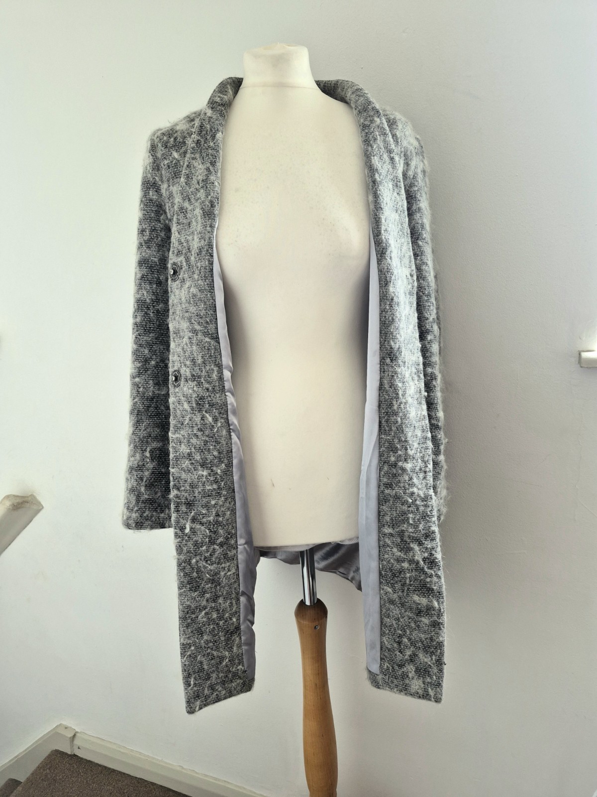 Mint Velvet Grey Wool Blend Coat Soft Textured Tailored UK10 image 2