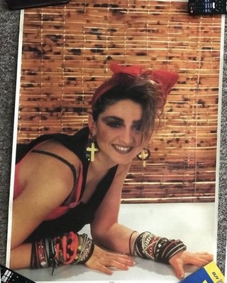 MADONNA - ORIGINAL Michael Putland 1984 Rolled Australia POSTER  24.5  x 36.25 