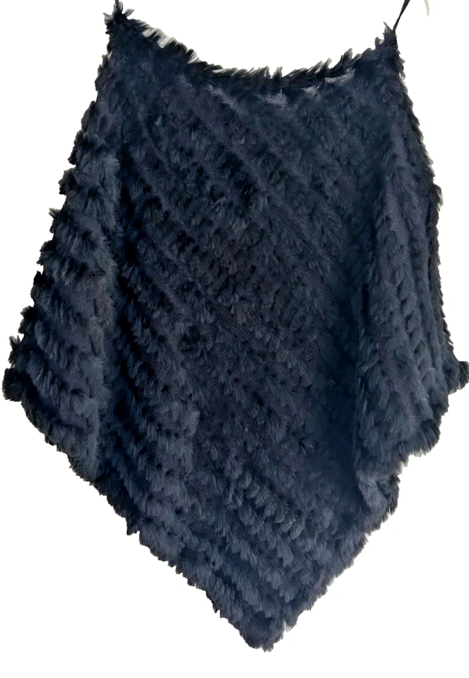 Vtg Y2K Wilsons Leather Maxima Rabbit Fur Black Poncho One Size Dark Goth Boho - Image 3 of 4