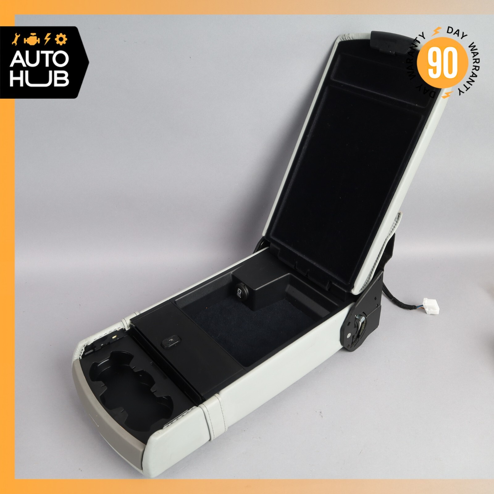 03-08 Maserati Quattroporte S M139 Rear Center Console Arm Rest Armrest OEM