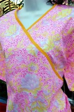 NEW Large 1 MEDICAL NURSING SCRUB Women Floral Yellow UNIFORM Cotton V NECK TOP