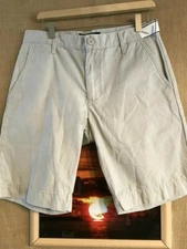 U.S. Polo ASSN. men’s solid flat front short ivory size 32 x 10” cotton zip fly