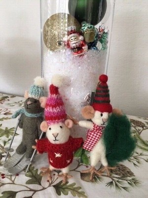 SET OF 3 Pottery Barn Christmas Tree/ Skiing/Mistletoe Felt Mice Ornaments