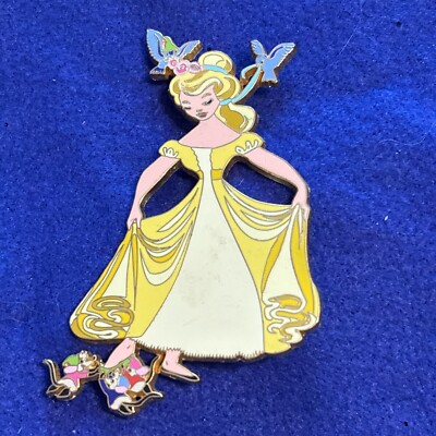 Disney Jumbo Cinderella Yellow Dress & Mice Pin | eBay Disney Jumbo Cinderella Yellow Dress & Mice Pin | eBay