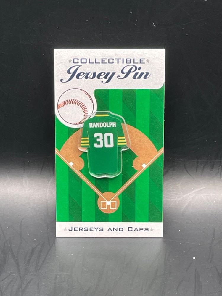 Oakland Athletics Willie Randolph jersey lapel pin-Classic Retro Collectible