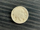 1924 D Buffalo Nickel Five Cent Coin 5c - ME5109