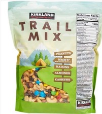 Kirkland Signature Trail Mix 4 lbs NEW